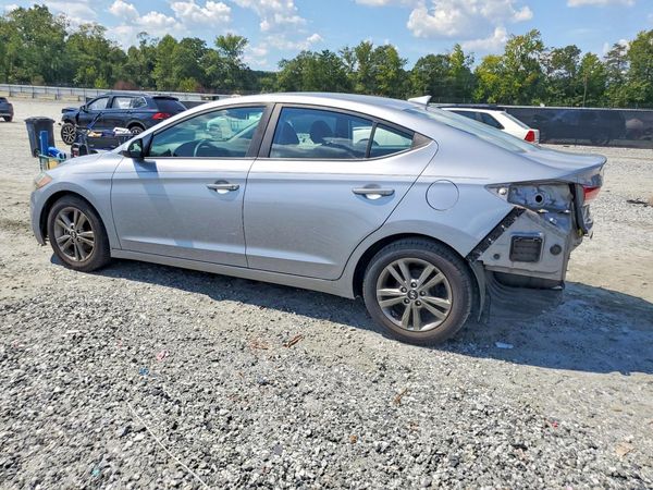 2017 HYUNDAI ELANTRA