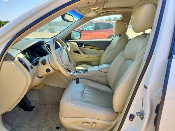 2014 INFINITI QX50 JOURN — DENT