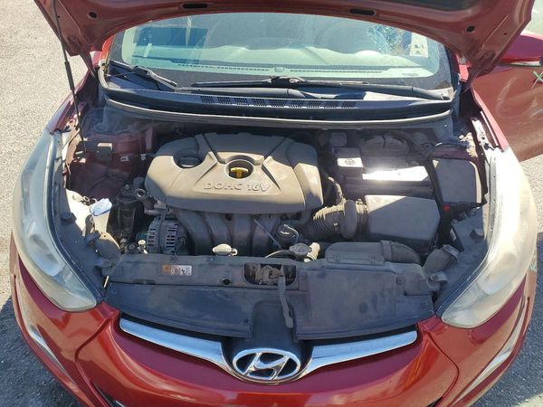 2015 HYUNDAI ELANTRA GLS(Middle)