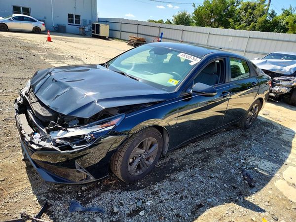 2021 HYUNDAI ELANTRA SEL w/ Convenience Pkg