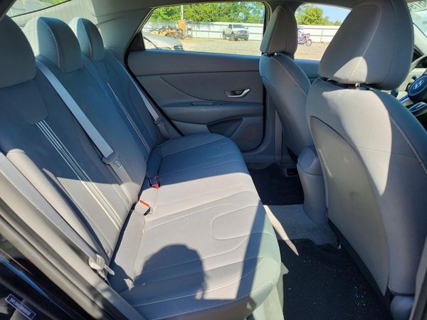 2021 HYUNDAI ELANTRA SEL w/ Convenience Pkg