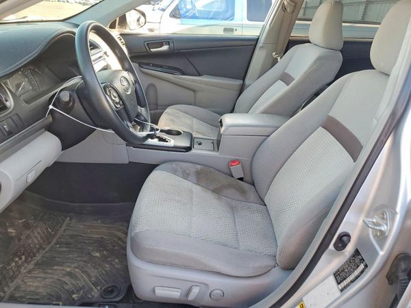 2013 TOYOTA CAMRY — DENT