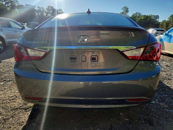 2013 HYUNDAI SONATA — DIRR