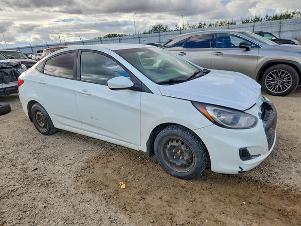 2012 HYUNDAI ACCENT GL (Middle-low grade) — Passenger 3/4