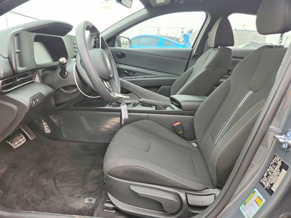 2026 HYUNDAI ELANTRA — DENT