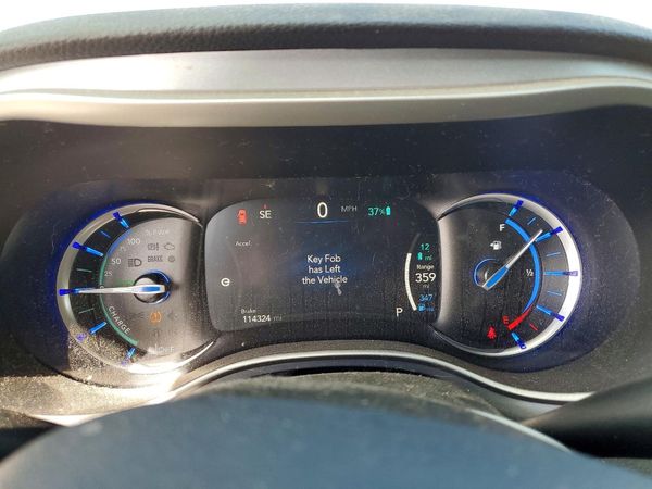 2022 CHRYSLER PACIFICA Touring L — ODOM