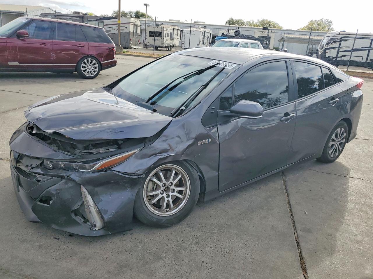 2022 TOYOTA PRIUS — Front 3/4