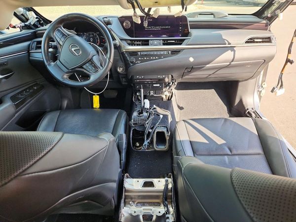 2019 LEXUS ES 350