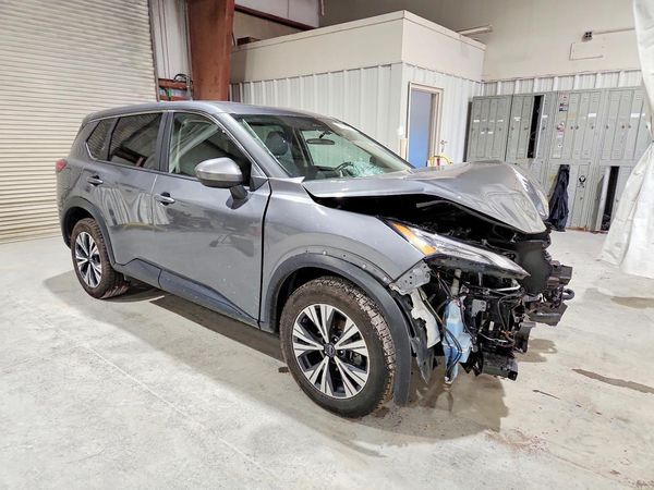 2023 NISSAN ROGUE SV — Passenger 3/4