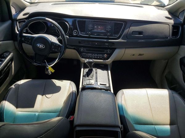 2015 KIA SEDONA GLS - Middle level — CKPT
