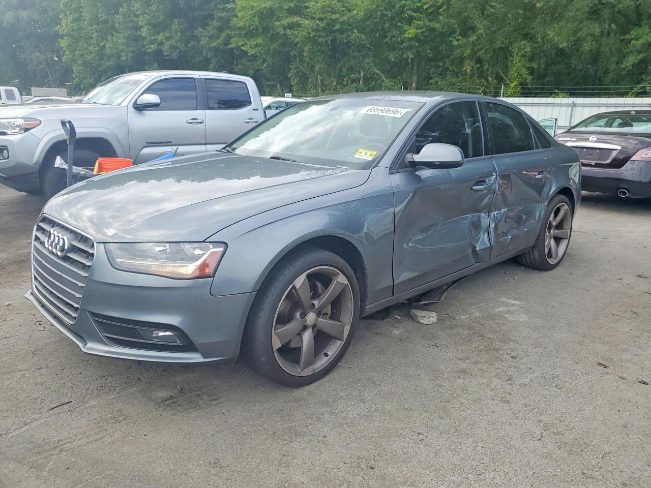 2014 AUDI A4 quattro Premium