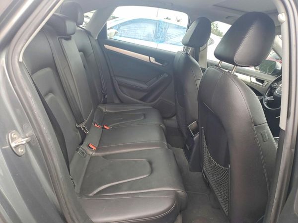 2014 AUDI A4 quattro Premium