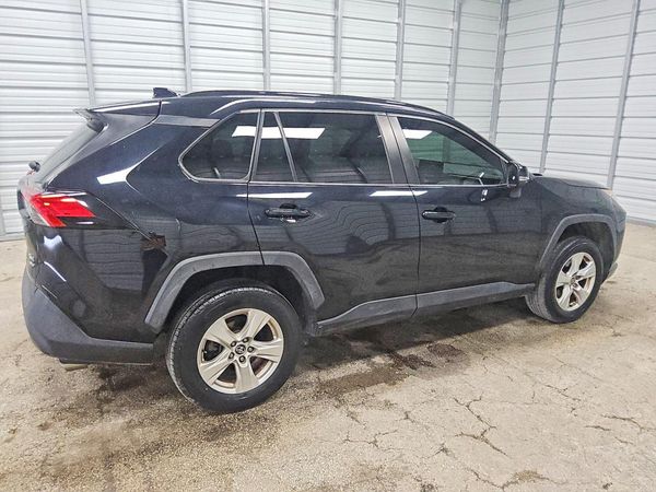 2021 TOYOTA RAV4 XLE — PSRA