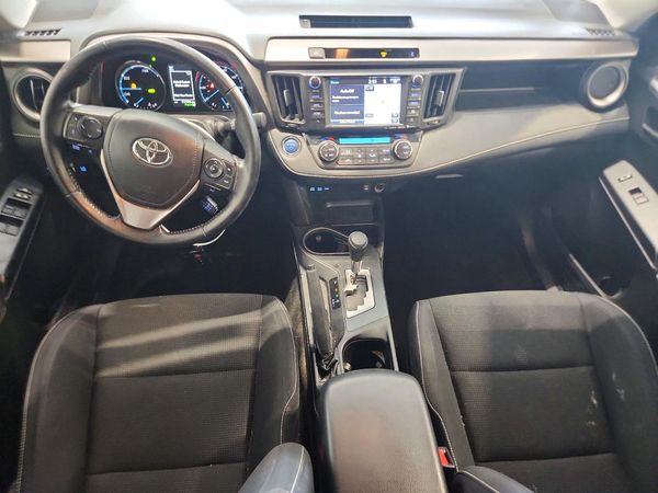 2016 TOYOTA RAV4 XLE (M Grade) — CKPT