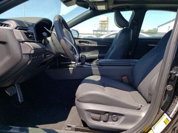 2026 TOYOTA CAMRY — DENT