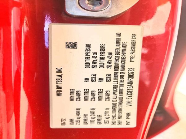 2022 TESLA MODEL 3
