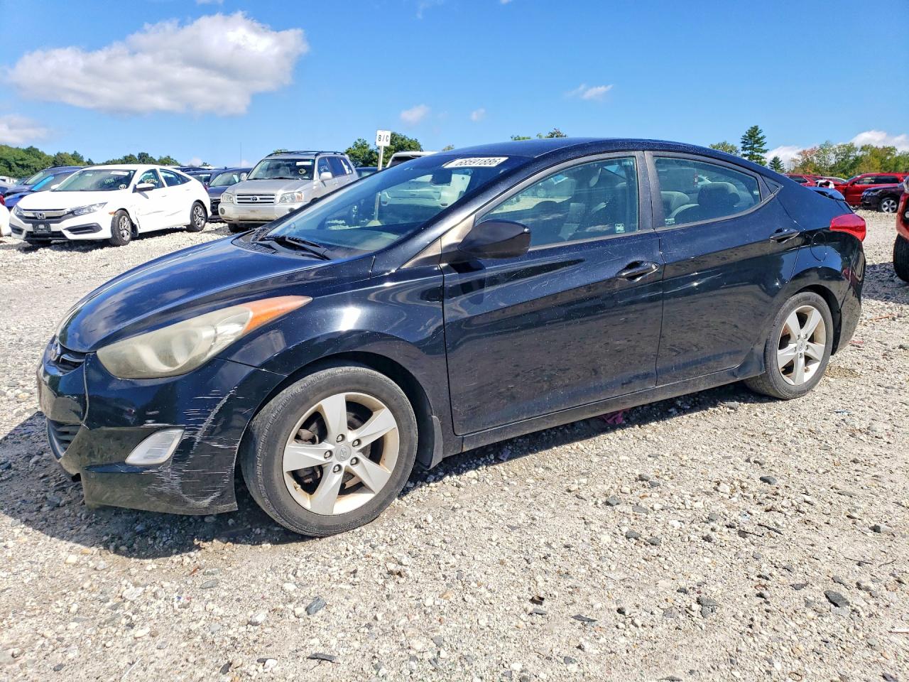 2013 HYUNDAI ELANTRA