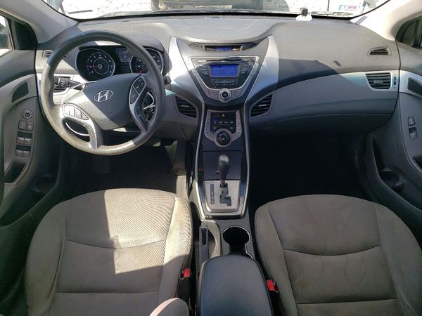 2013 HYUNDAI ELANTRA