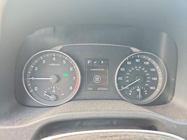 2017 HYUNDAI ELANTRA — ODOM