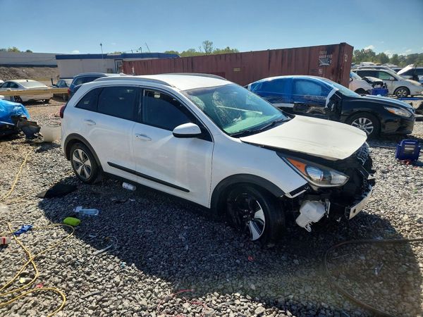 2018 KIA NIRO