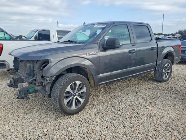 2020 FORD F150 — Front 3/4