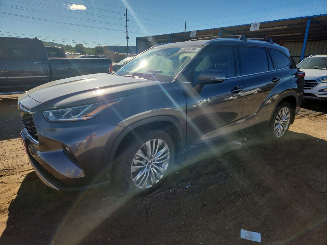 2021 TOYOTA HIGHLANDER Platinum