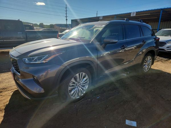 2021 TOYOTA HIGHLANDER