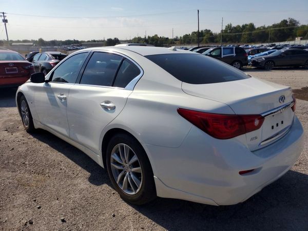 2015 INFINITI Q50 — DSRA