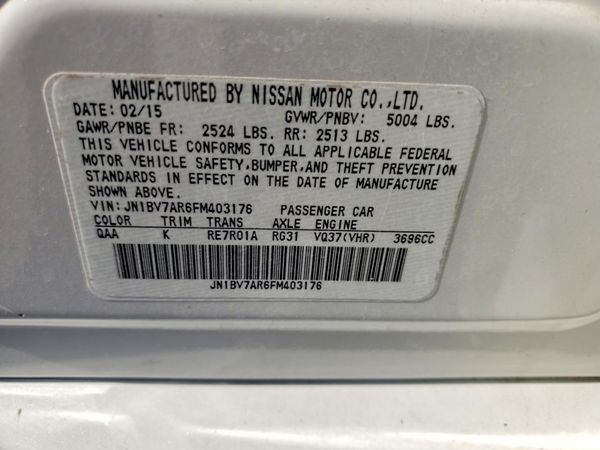 2015 INFINITI Q50 — VINS