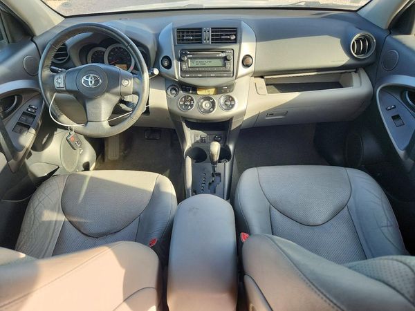 2012 TOYOTA RAV4 High