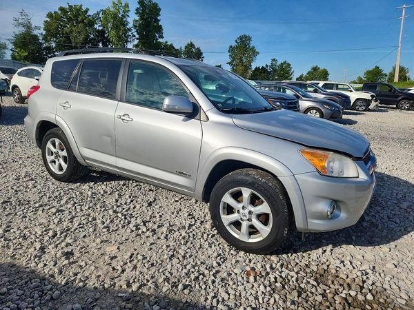 2012 TOYOTA RAV4 High