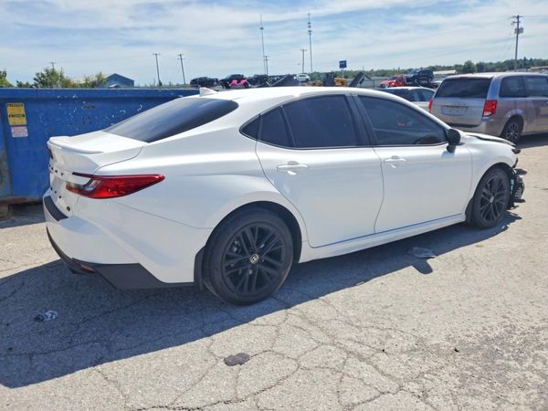 2025 TOYOTA CAMRY
