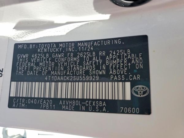 2025 TOYOTA CAMRY