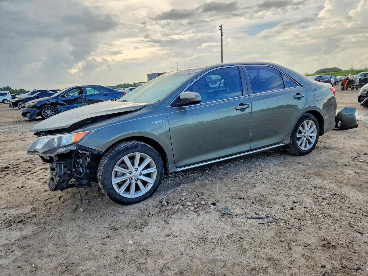 2012 TOYOTA CAMRY SOLA Hybrid