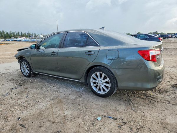 2012 TOYOTA CAMRY SOLA Hybrid