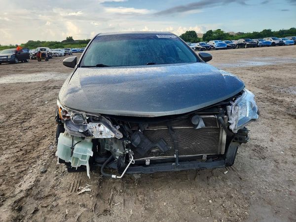 2012 TOYOTA CAMRY SOLA Hybrid
