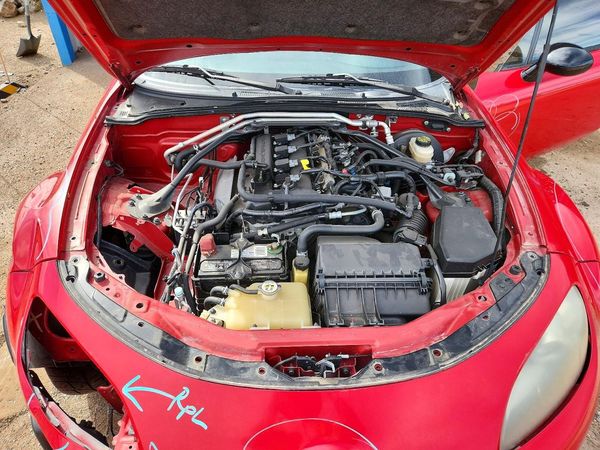 2012 MAZDA MX5 SE — Engine bay