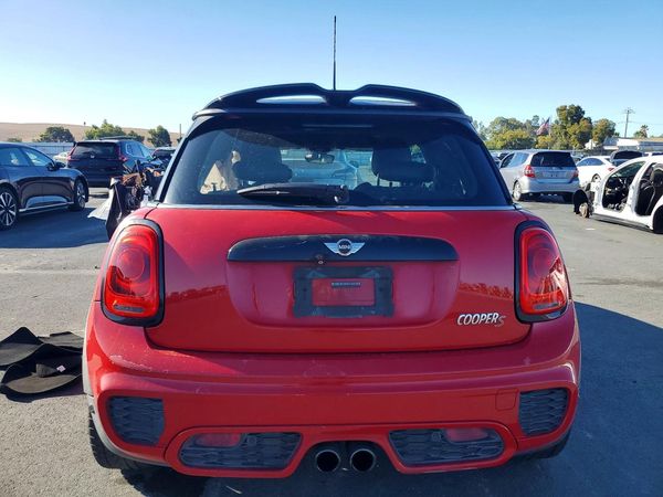 2015 MINI COOPER