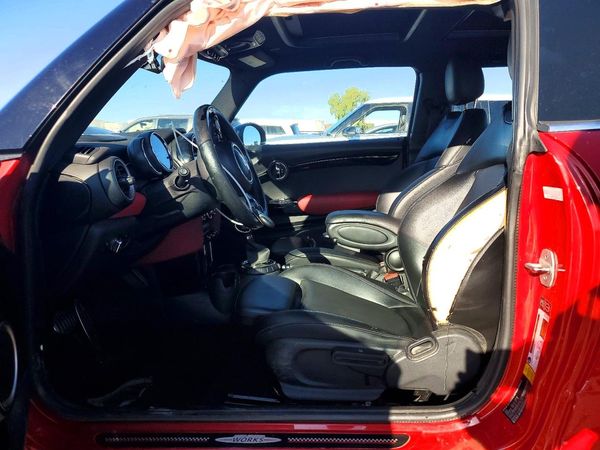 2015 MINI COOPER