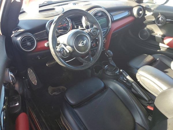 2015 MINI COOPER