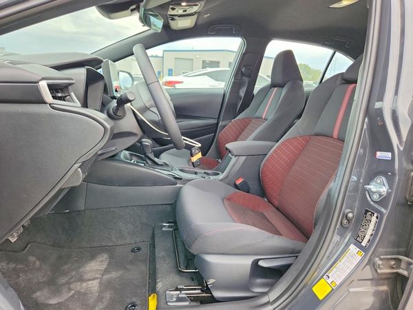 2026 TOYOTA COROLLA SE — DENT