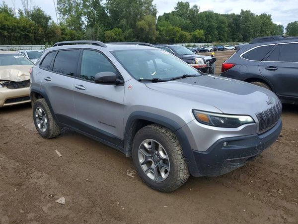 2019 JEEP CHEROKEE — DENT