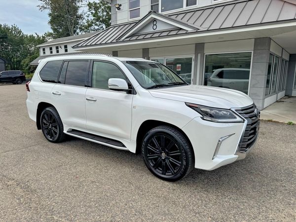 2016 LEXUS LX