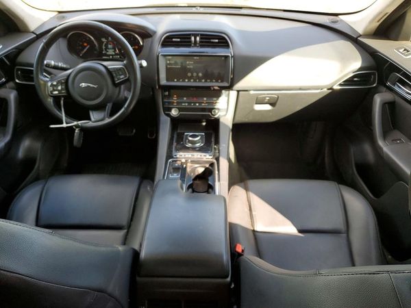 2019 JAGUAR F-PACE