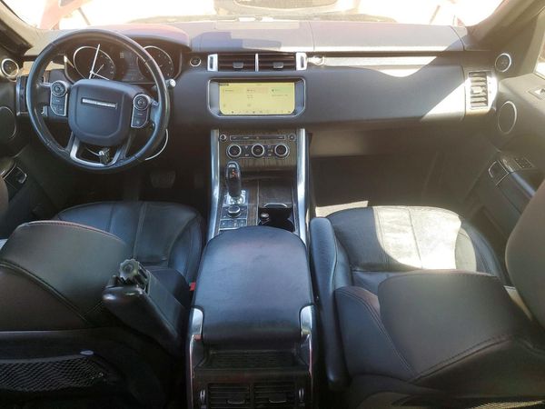 2017 LAND ROVER RANGE ROVER SPORT SE