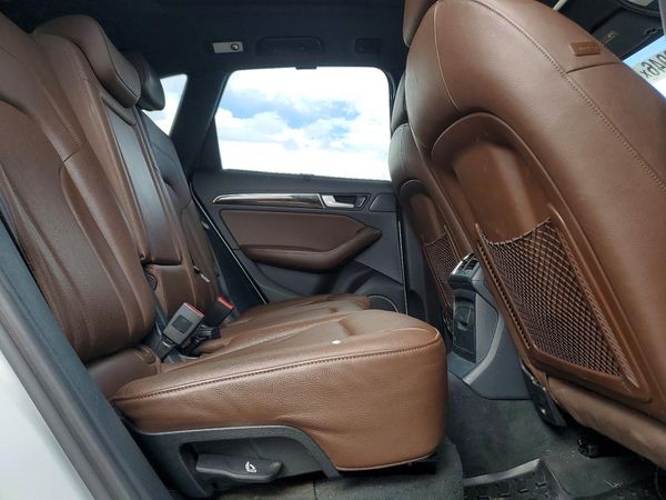 2013 AUDI Q5 Prestige