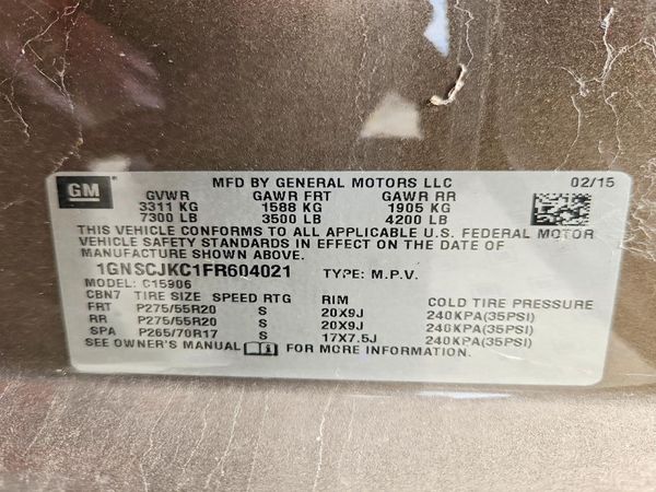 2015 CHEVROLET SUBURBAN LT — VINS