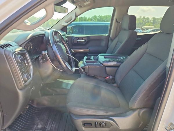 2020 CHEVROLET SILVERADO LT — DENT