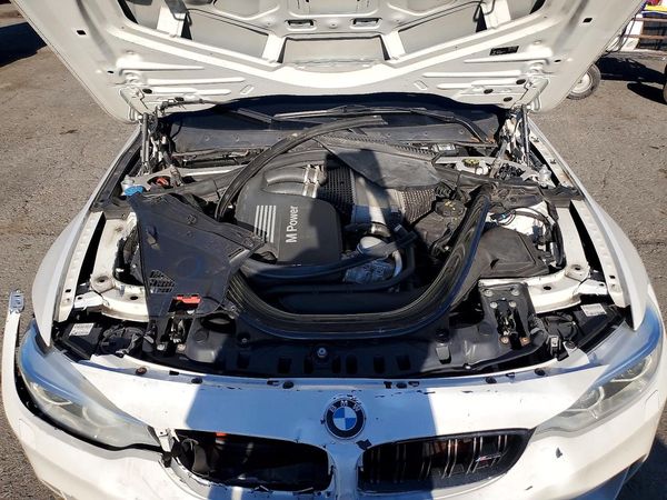 2016 BMW M3 — Engine bay