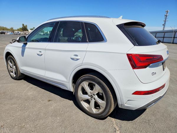 2021 AUDI Q5 quattro Premium Plus
